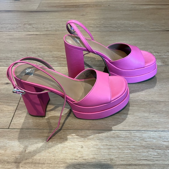 Barbie heels - Picture 3 of 3